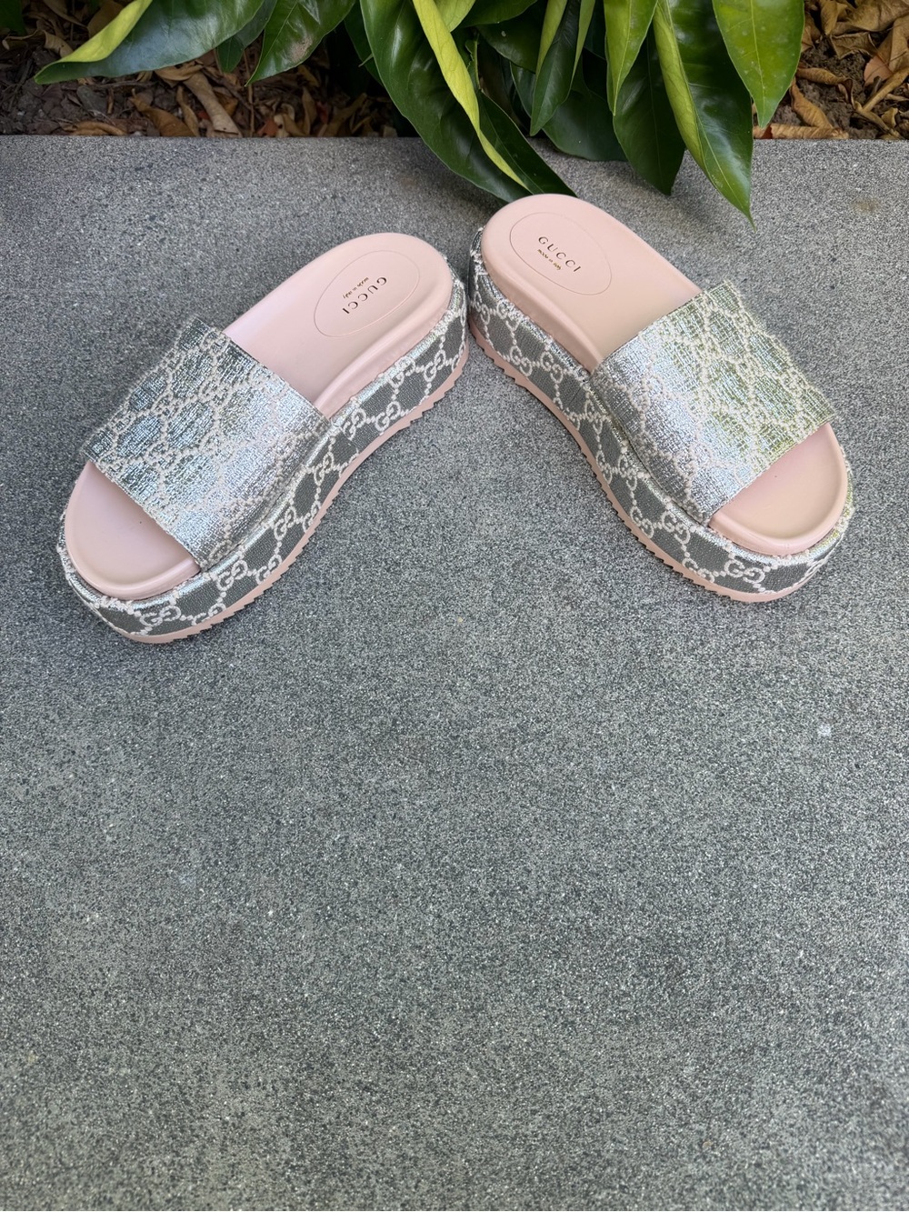 Gucci Sandals GG Platform Slides
